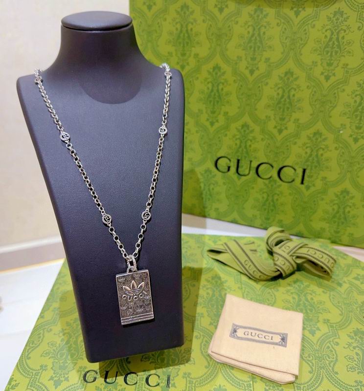 Gucci Necklace 11yxx261